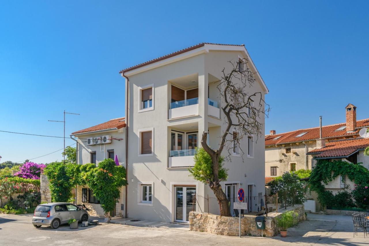 Ma Premantura Luxury Apartments Ferienwohnung Unterkunft - Premantura Pula Istria Exteriör bild