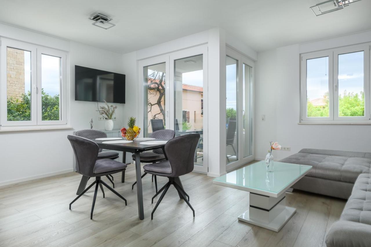 Ma Premantura Luxury Apartments Ferienwohnung Unterkunft - Premantura Pula Istria Exteriör bild