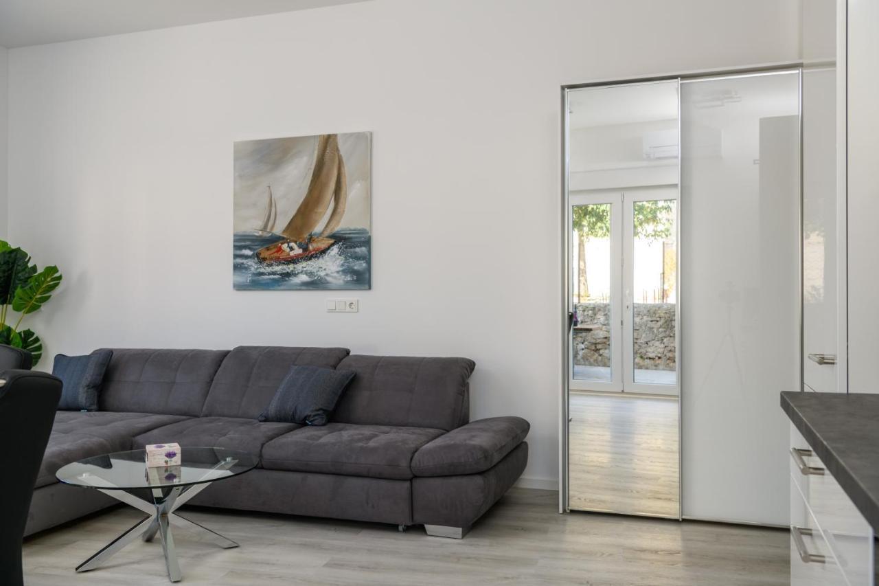 Ma Premantura Luxury Apartments Ferienwohnung Unterkunft - Premantura Pula Istria Exteriör bild