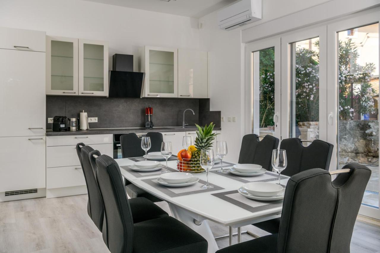 Ma Premantura Luxury Apartments Ferienwohnung Unterkunft - Premantura Pula Istria Exteriör bild