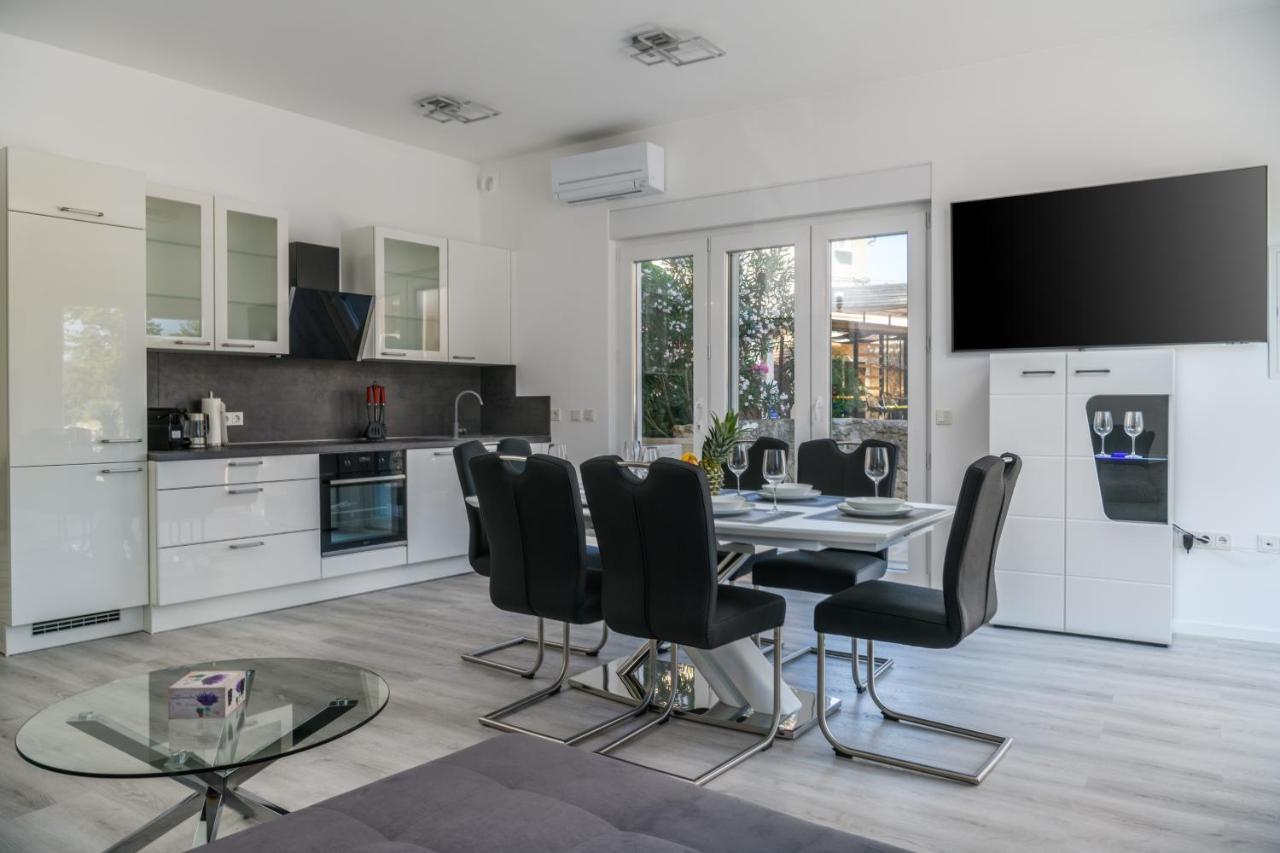 Ma Premantura Luxury Apartments Ferienwohnung Unterkunft - Premantura Pula Istria Exteriör bild